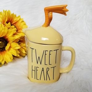NEW Rae Dunn TWEET HEART Mug with Topper